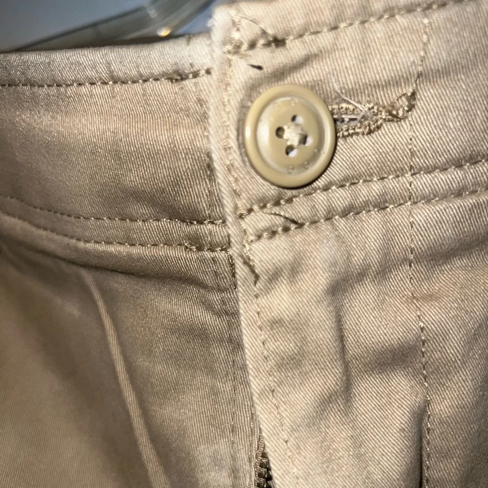 Lee Men's 33x29 Extreme Comfort MVP Straight Fit Khaki Pants